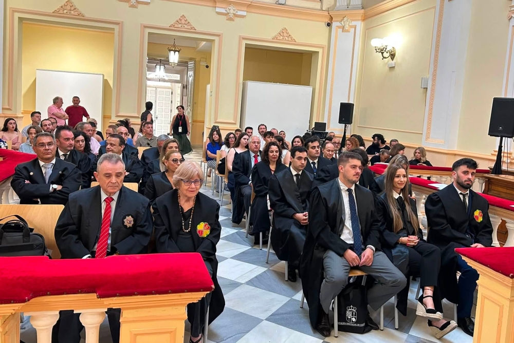 JURA DE NUEVOS LETRADOS Y HOMENAJE A COLEGIADOS QUE CUMPLEN 25 Y 45 AÑOS
